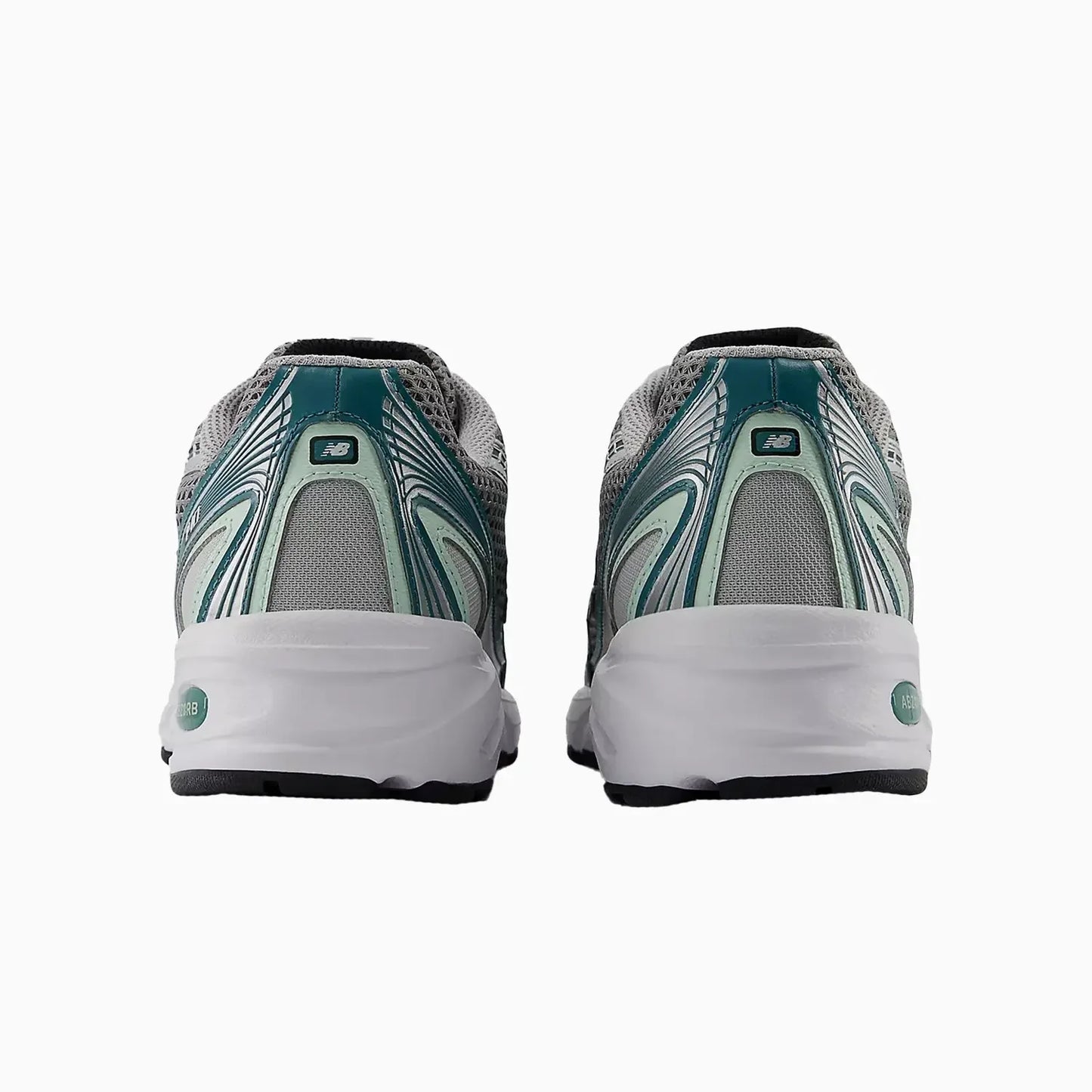 740 "Silver Metallic New Spruce"