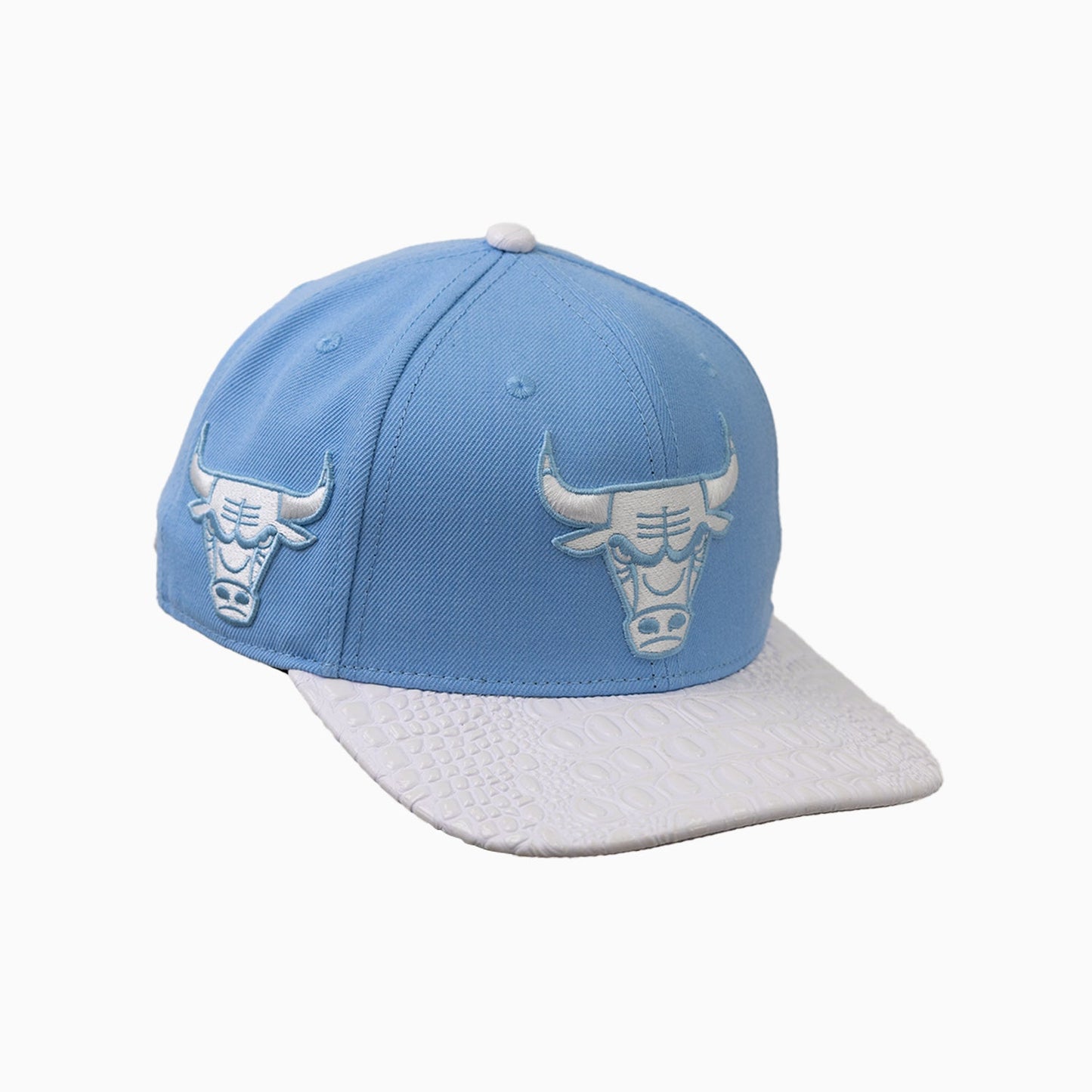 Chicago Bulls NBA Leather Visor Strapback Hat