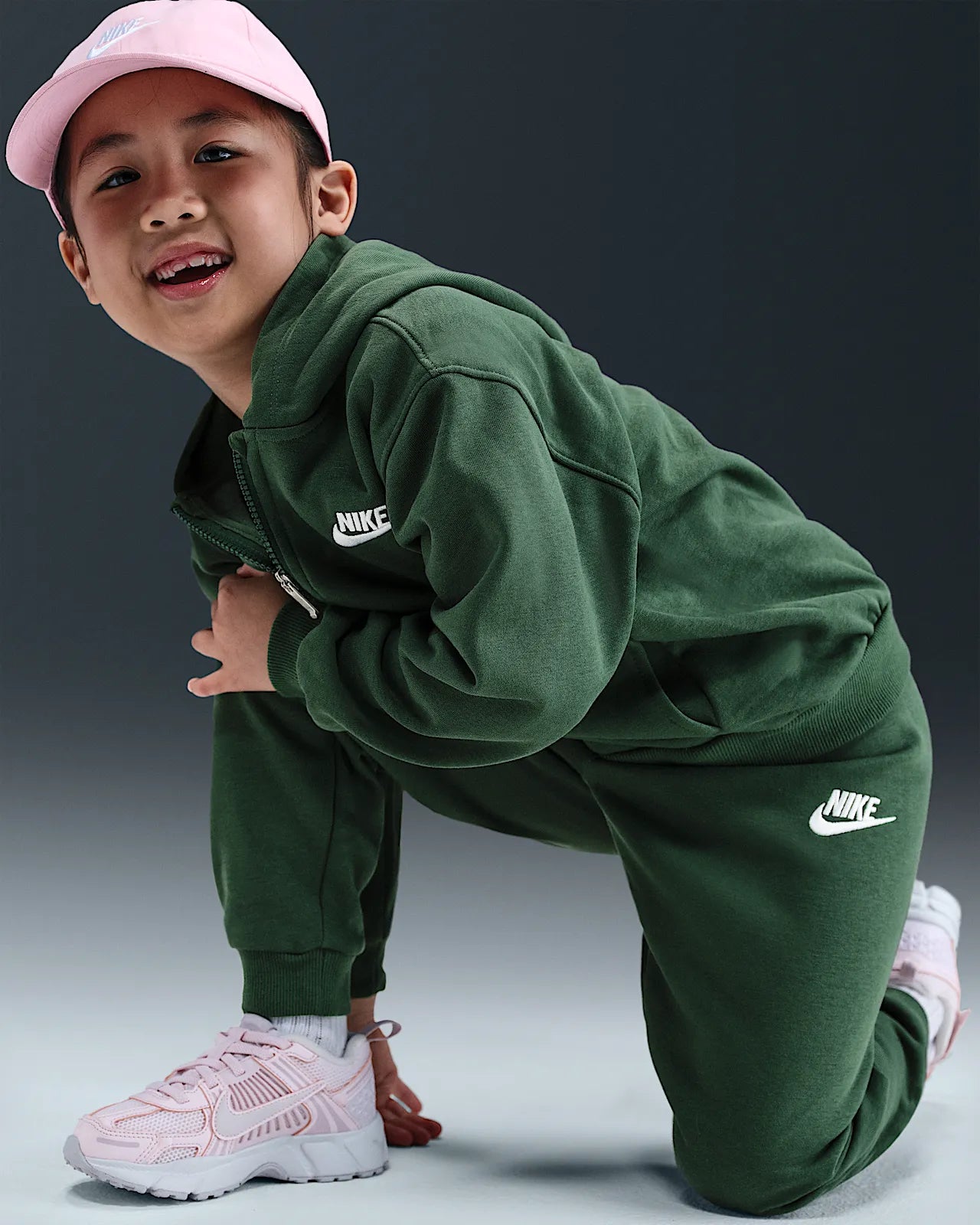 Kid's Sportswear Club Fleece Outfit