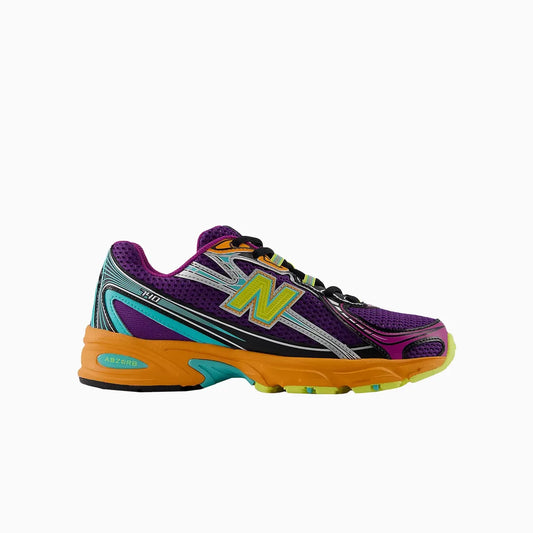 740 "Concord Grape Sun Glow"