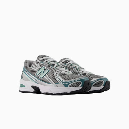 740 "Silver Metallic New Spruce"