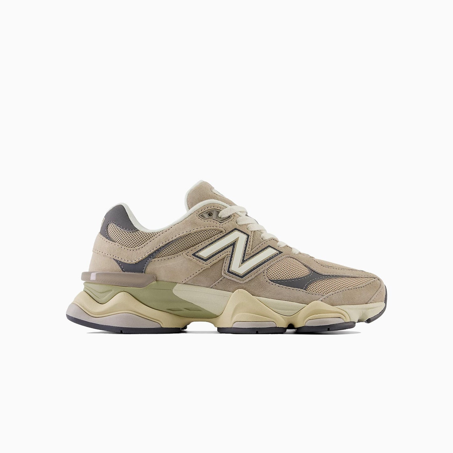 9060 "Driftwood Castlerock"