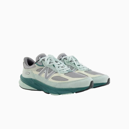 990V6 Made In USA "Community Mint"