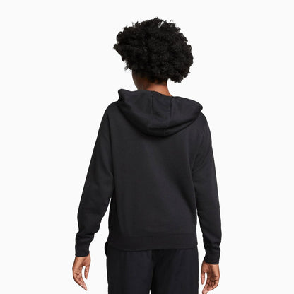 Women's Sportswear Outfit