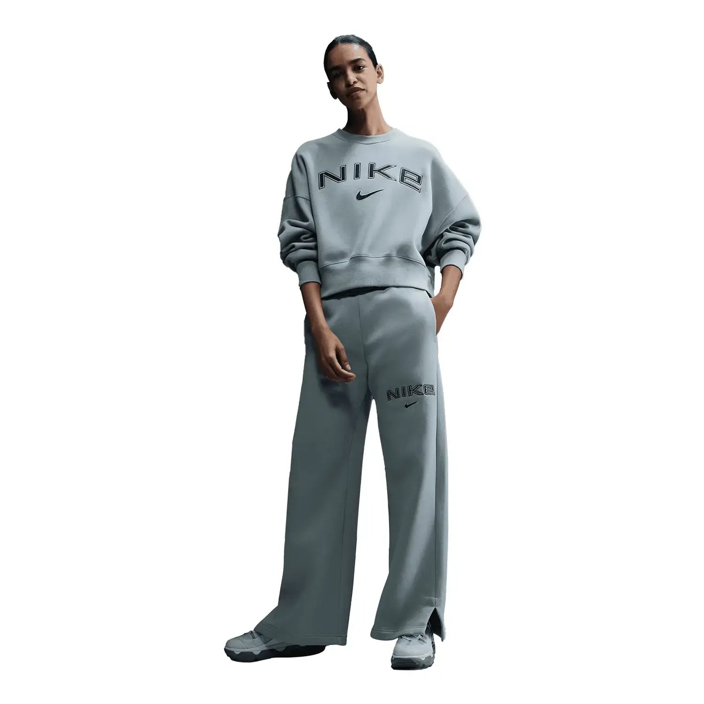 Women's Sportswear Phoenix Fleece Outfit