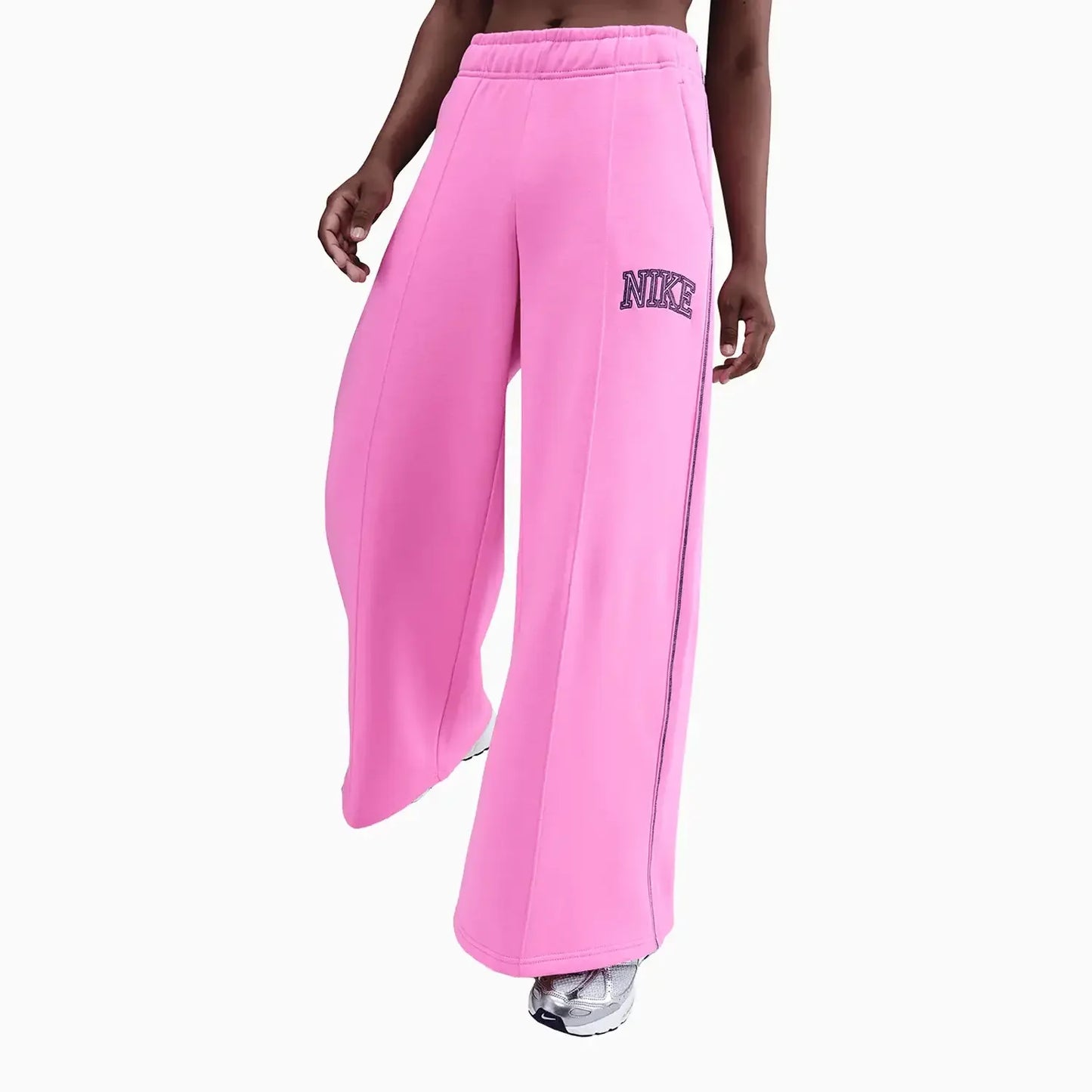 Women's Sportswear Phoenix Fleece Outfit