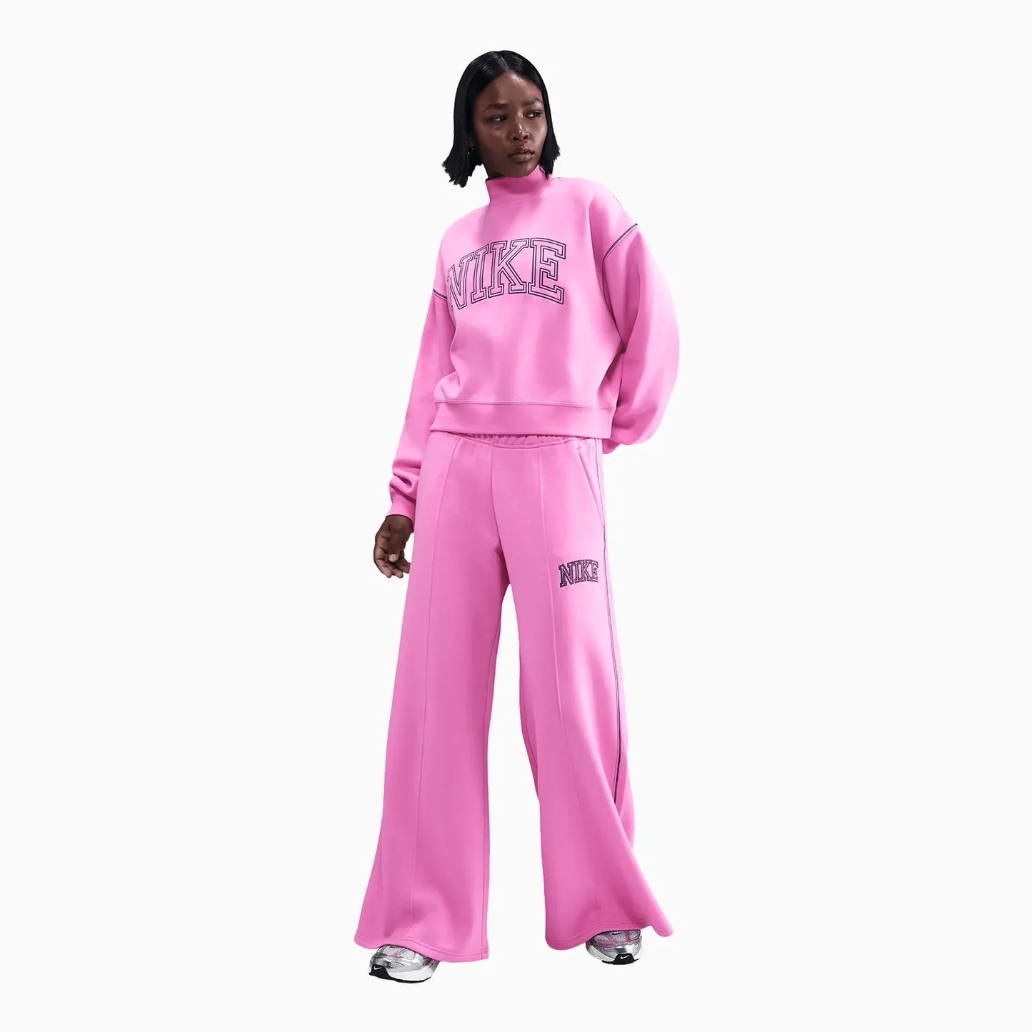 Women's Sportswear Phoenix Fleece Outfit