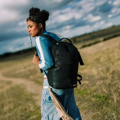 Hyperdimensional Backpack