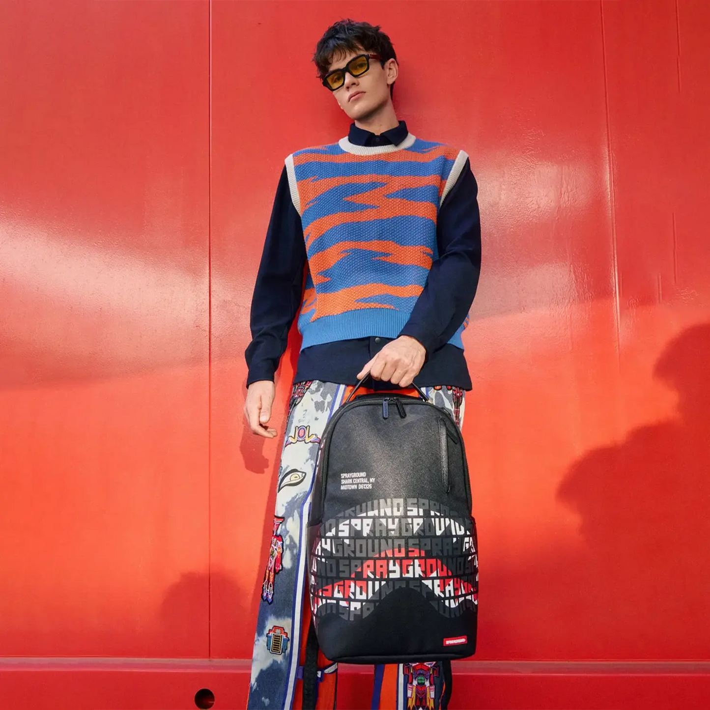 Shark Central Infinity Mouth Dlxsv Backpack