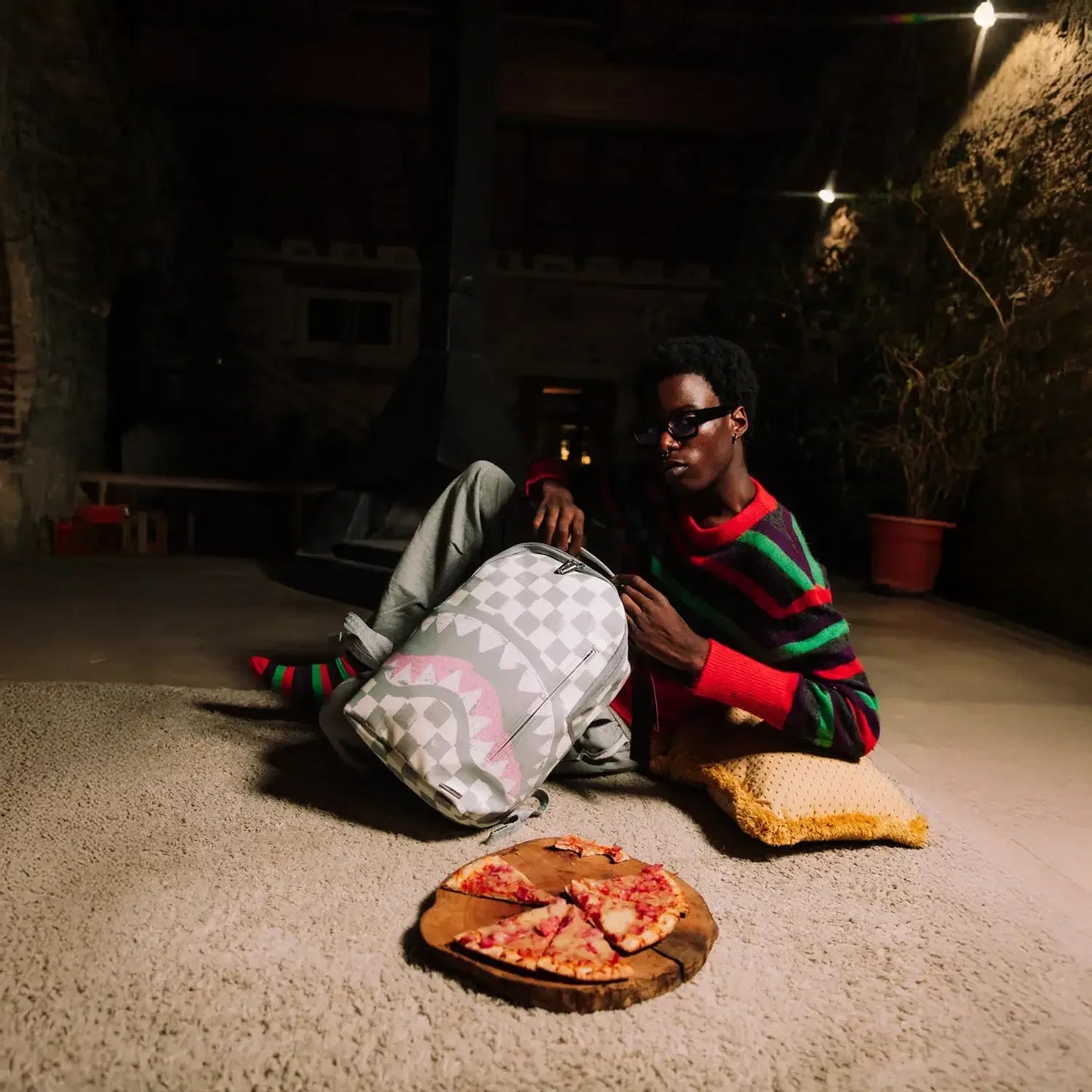 Vanquish Cream DLXSV Backpack